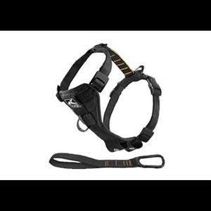 Dog Tru-fit harness w/ seatbelt size Medium
